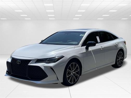 2019 Toyota Avalon XLE Touring