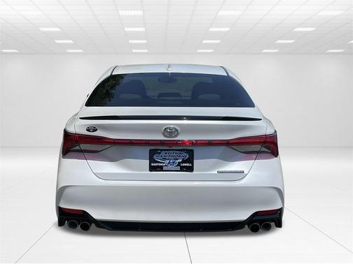2019 Toyota Avalon XLE Touring