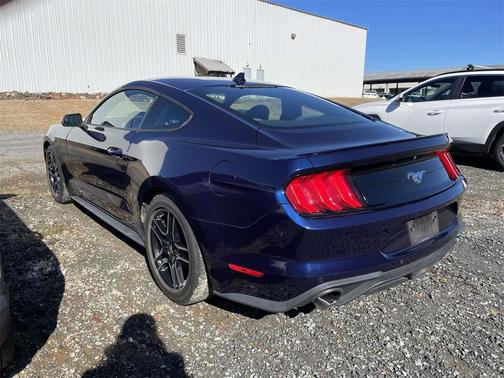 2020 Ford Mustang EcoBoost