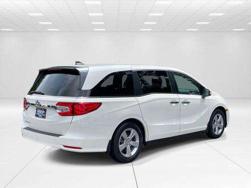 Diamond White 2019 Honda Odyssey EX-L