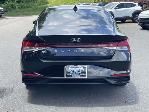Onyx Black 2023 Hyundai ELANTRA SEL