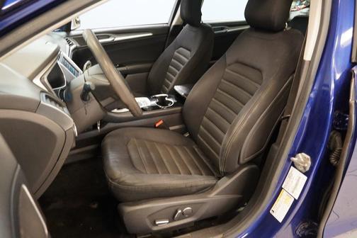 Blue Metallic 2014 Ford Fusion SE
