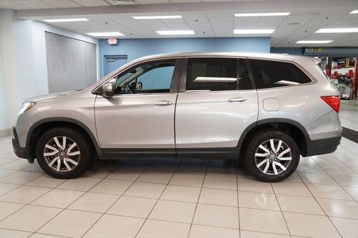 Silver 2019 Honda Pilot EX-L