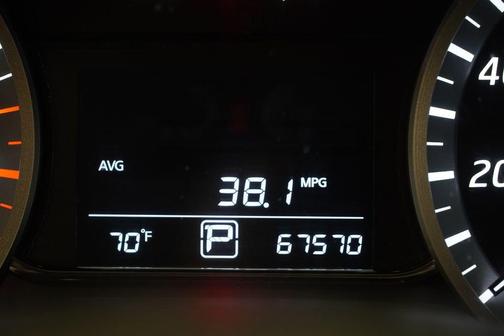 Red Brick 2013 Nissan Sentra SV