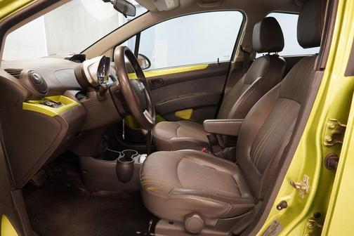 2013 Chevrolet Spark 1LT