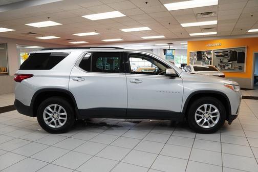 2019 Chevrolet Traverse LT Cloth