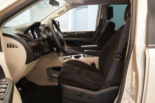 Cashmere / Sandstone Pearlcoat 2014 Dodge Grand Caravan SXT