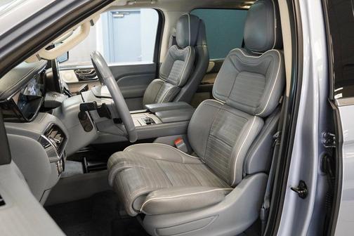 2021 Lincoln Navigator L Black Label