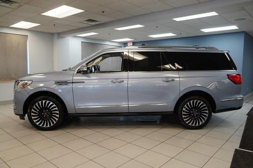 2021 Lincoln Navigator L Black Label