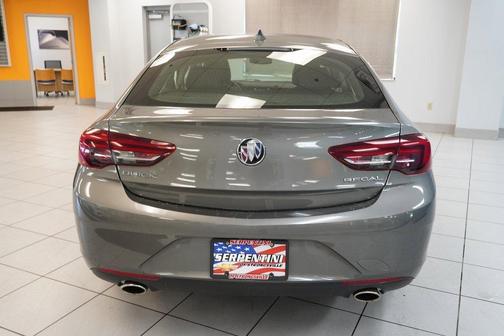 2018 Buick Regal Sportback Preferred II