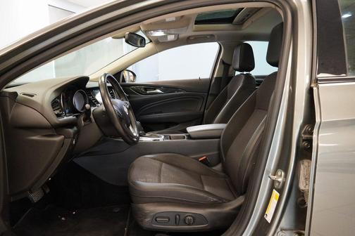 2018 Buick Regal Sportback Preferred II