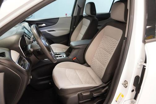 Summit White 2018 Chevrolet Equinox LS