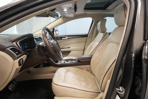 2017 Ford Fusion Platinum