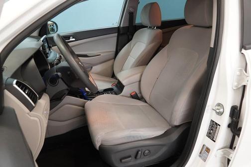 Winter White 2020 Hyundai TUCSON Value