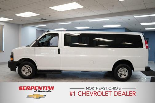 2022 Chevrolet Express 3500 LS