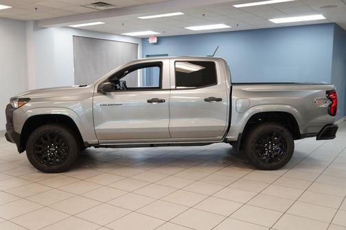 Sterling Gray Metallic 2026 Chevrolet Colorado WT