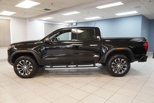 Onyx Black 2023 GMC Canyon Denali