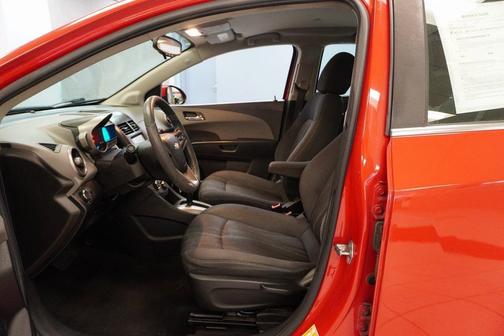 2016 Chevrolet Sonic LT