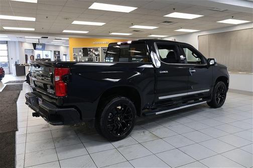 Black 2026 Chevrolet Silverado 1500 High Country