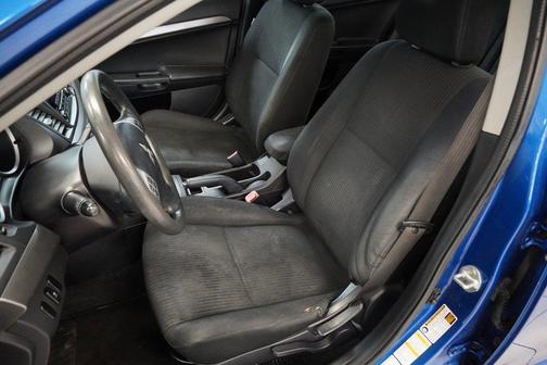 2015 Mitsubishi Lancer ES