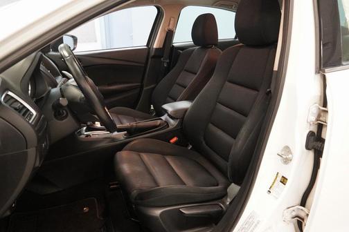 2015 Mazda Mazda6 i Sport