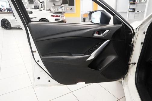 2015 Mazda Mazda6 i Sport