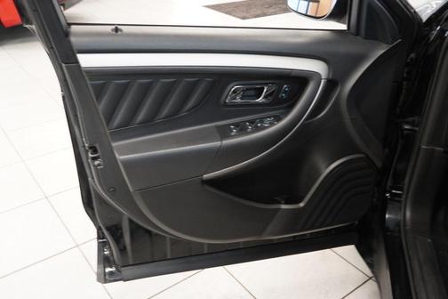 Shadow Black 2016 Ford Taurus SEL