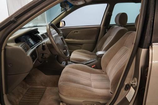 Cashmere 2000 Toyota Camry LE