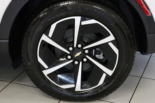 2026 Chevrolet Equinox EV LT 2