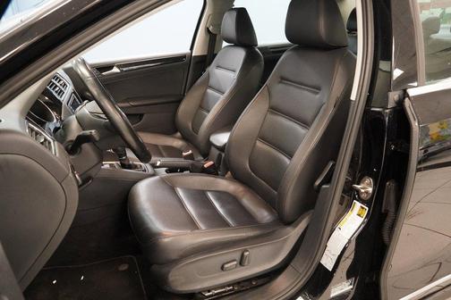 2017 Volkswagen Jetta 1.8T SEL