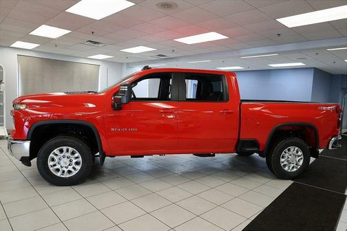 2026 Chevrolet Silverado 3500 LT