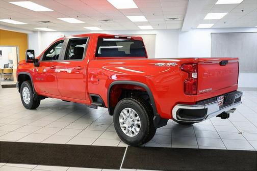 2026 Chevrolet Silverado 3500 LT