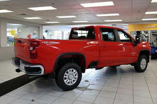 2026 Chevrolet Silverado 3500 LT