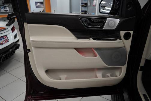 2018 Lincoln Navigator Black Label