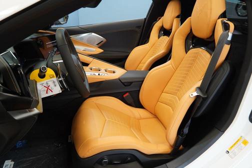 2026 Chevrolet Corvette Stingray w/2LT