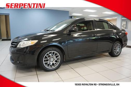 Photo 1 of 23 of 2013 Toyota Corolla LE