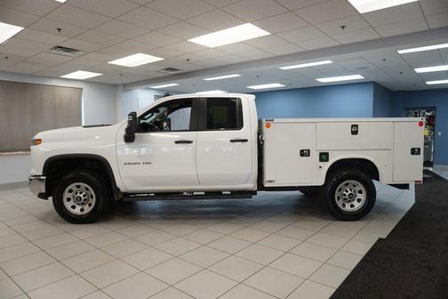 2024 Chevrolet Silverado 3500 WT