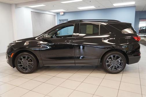 Mosaic Black Metallic 2023 Chevrolet Equinox RS