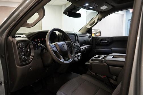 2023 Chevrolet Silverado 1500 Custom Trail Boss