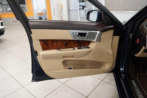 2012 Jaguar XF Portfolio