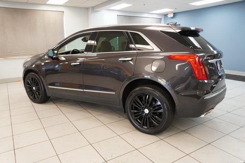 2017 Cadillac XT5 Premium Luxury