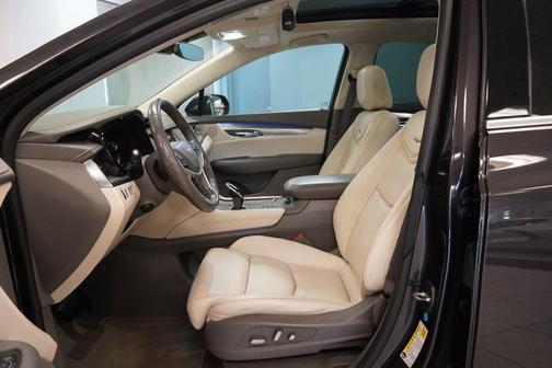 2017 Cadillac XT5 Premium Luxury