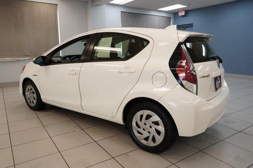 2016 Toyota Prius c Four