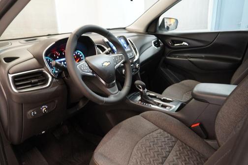 Summit White 2024 Chevrolet Equinox LT