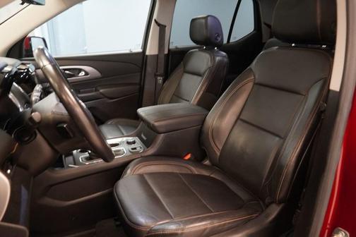 Cajun Red Tintcoat 2019 Chevrolet Traverse LT Leather