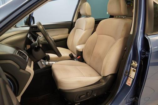 Quartz Blue Pearl 2018 Subaru Forester 2.5i Premium
