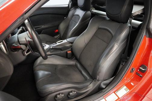 2011 Nissan 370Z Touring