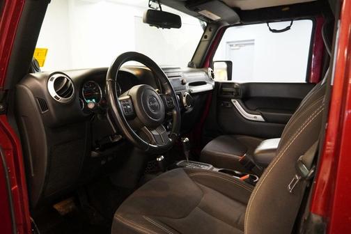 2013 Jeep Wrangler Sahara