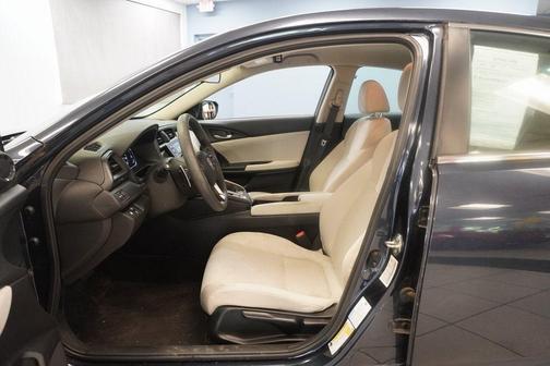 2019 Honda Insight EX
