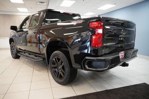 2022 Chevrolet Silverado 1500 Custom Trail Boss